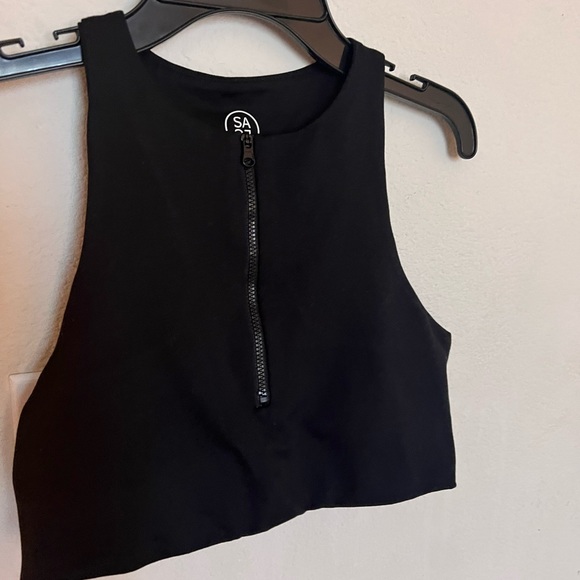 None Tops - Black Active Top